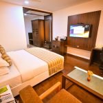 Modern room with living area - Chola Serviced Apartment